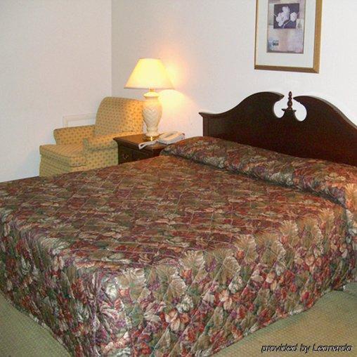 Midtown Motel นิวพอร์ตนิวส์ ห้อง รูปภาพ